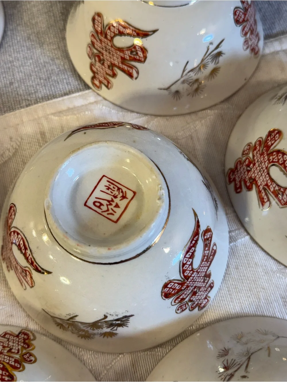 Vintage Style Ceramic Rice Bowls with‎ Red Floral Longevity - Set of 8 Gold Rim